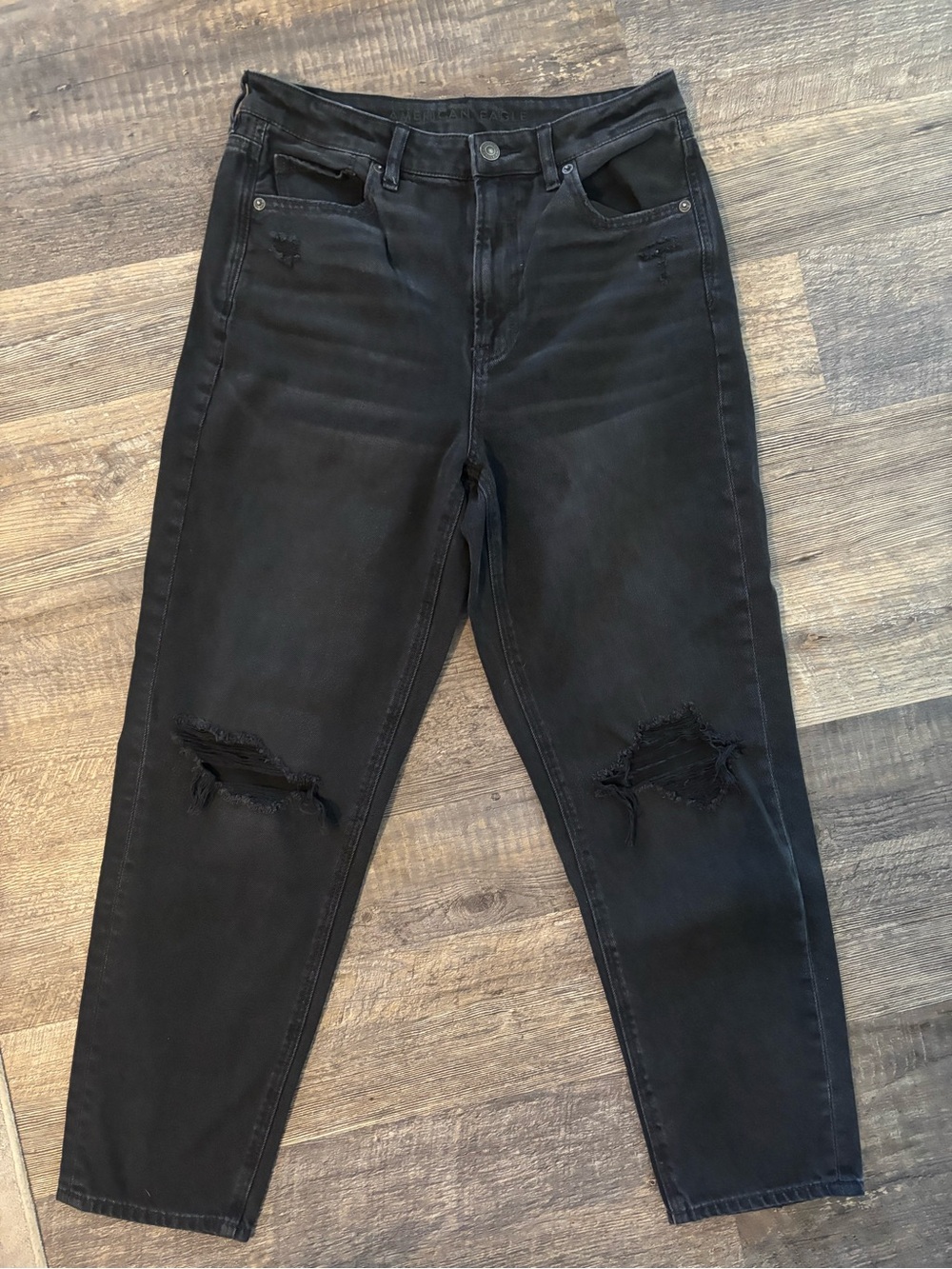 American Eagle Outfitters Black Distressed Mom Straight Jeans